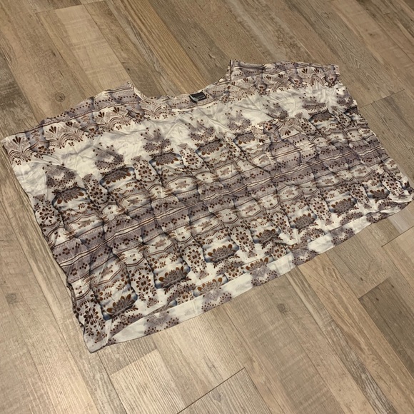 Urban Outfitters Silk Crop Top - Picture 4 of 4